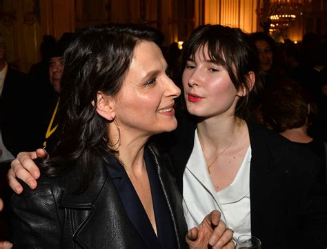 juliette binoche daughter hana